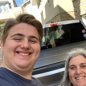 Meet your Posher, Daniel